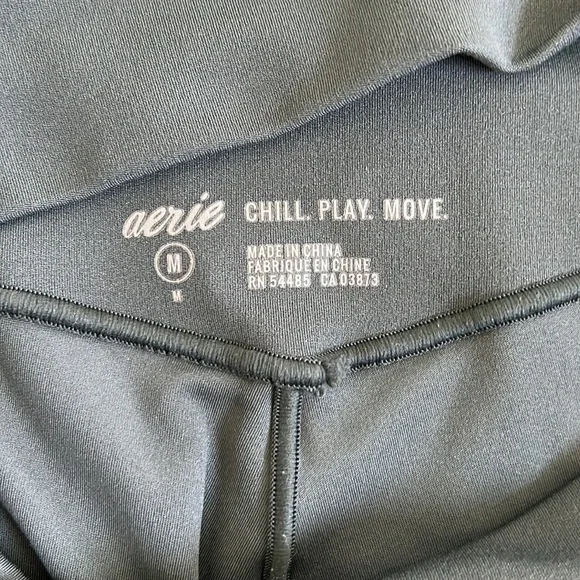 Aerie Woman’s Medium Leggings - Picture 2 of 4